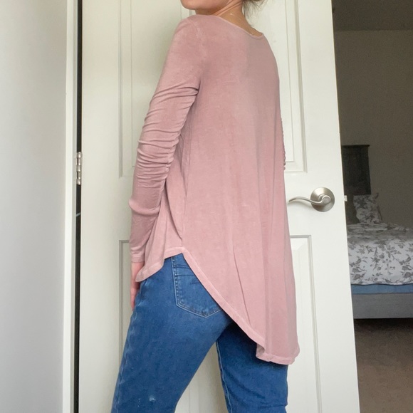 American Eagle Webbed V-Neck Top - Picture 2 of 6